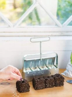 Soil Blocker, 4 Cell -Gardener's Supply Company 8599790 18641 tif