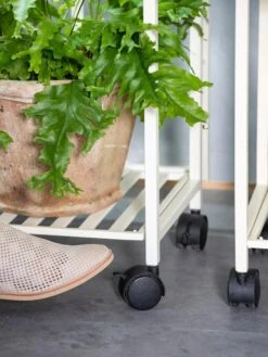 Oslo 2-Tier LED Grow Light Garden, 2 Fixtures -Gardener's Supply Company 8609220 4135 tif